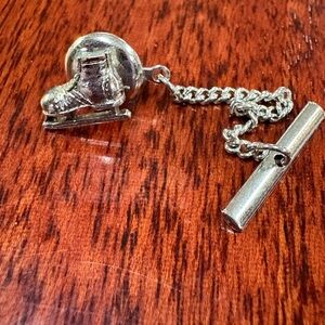 Silver Ice Skate Tie Clip/ tie tac